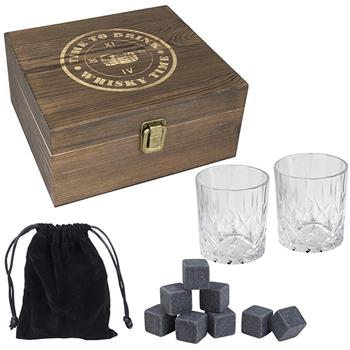 מארז מתנה וויסקי הכולל 2 כוסות ו-8 אבני קרח בקופסת עץ מהודרת